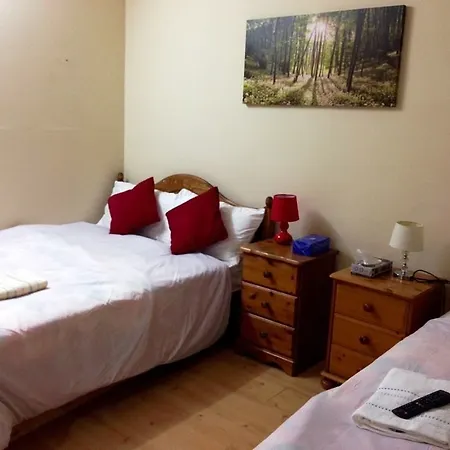 بيت ضيافة Vallance Road House