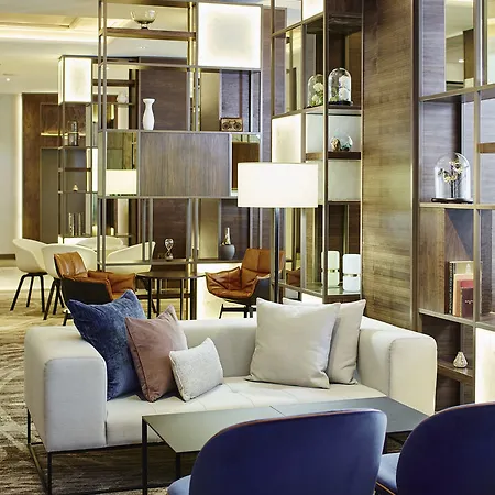 Marriott Regents Park 4* Londra