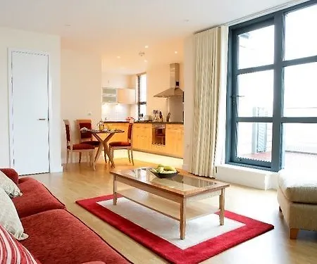 Hotel apartamentowy Marlin Stratford 4*
