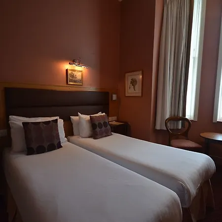Hotell Trebovir 3*