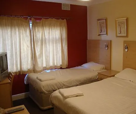 Hotel Express 2*