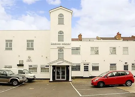 Oyo Bostons Manor Hotel, Hanwell London 3* Greenford (Greater London)