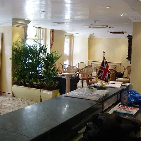 Hotel Troy