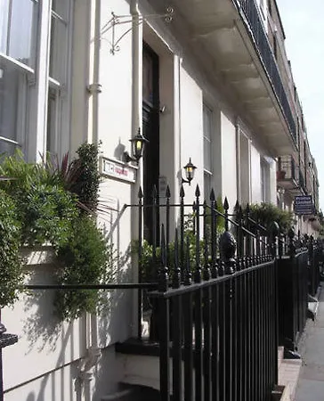 Lynton London