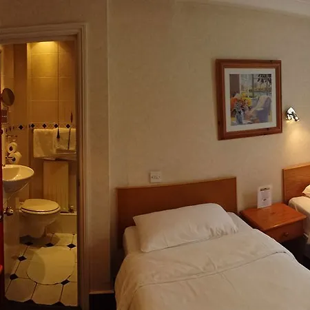 Hotel Adria 3*