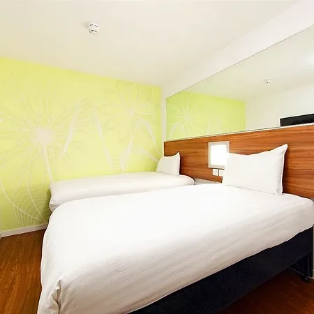 Hotel Point A Paddington 3*