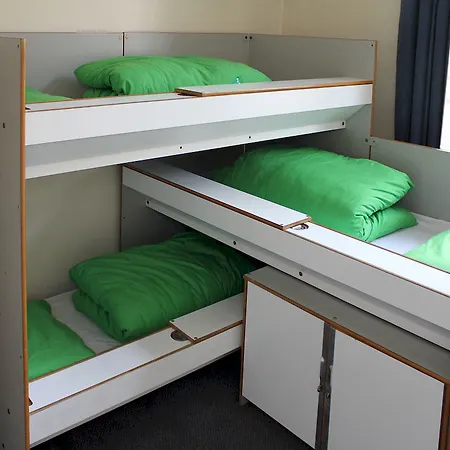 Yha St Paul's Hostel *