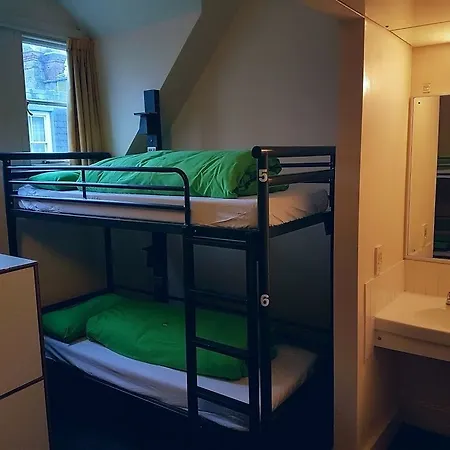 Yha St Paul's Hostel