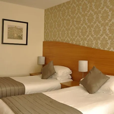 Kensington Court - Earls Court Отель