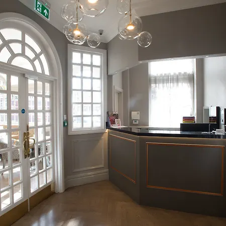 The Kings Head Hotel Hotel