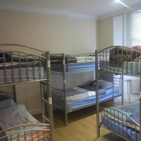 4 Star Piccadilly Hotel