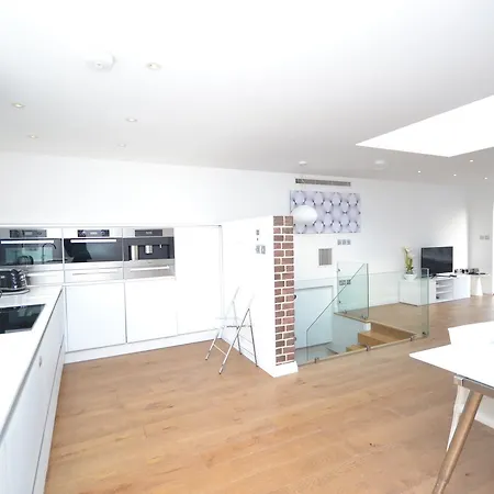 Covent Garden Apartment *