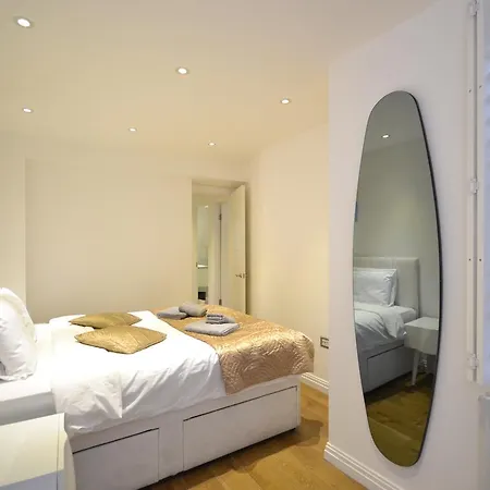 Covent Garden Apartment London