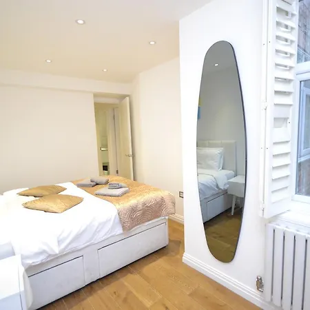 Apartment Covent Garden London