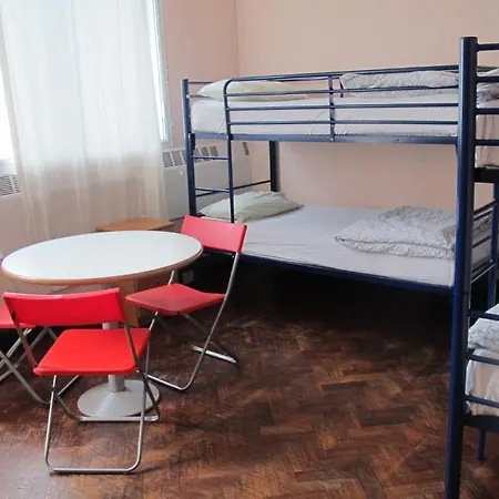 Western Northfields Ealing 3*