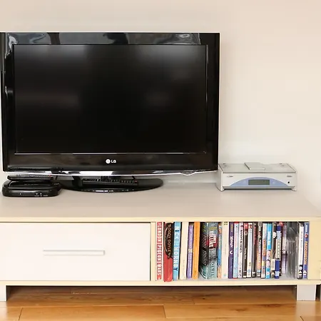 Dean Street Apartment