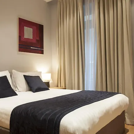 12 Street Aparthotel 4*