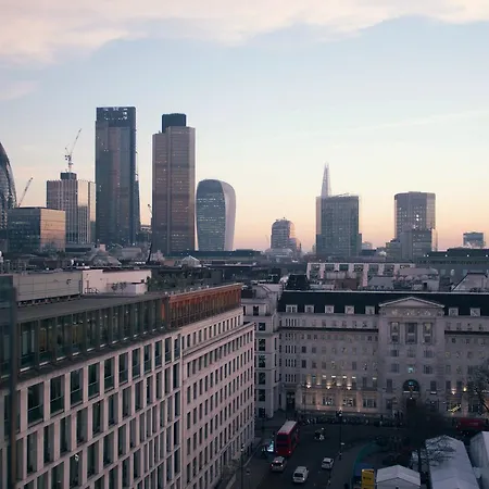 Отель Montcalm Royal House, City