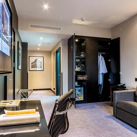 Отель Montcalm Royal House, City