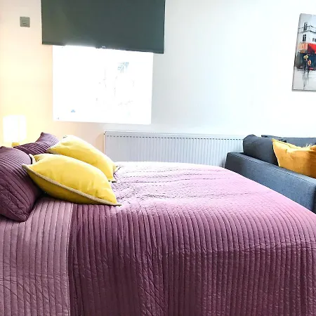 Harrow Apartment