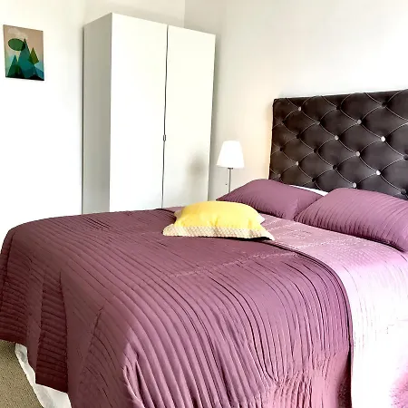 Harrow Apartment *
