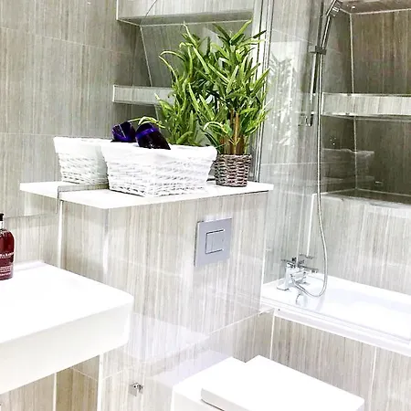 Apartment Harrow London