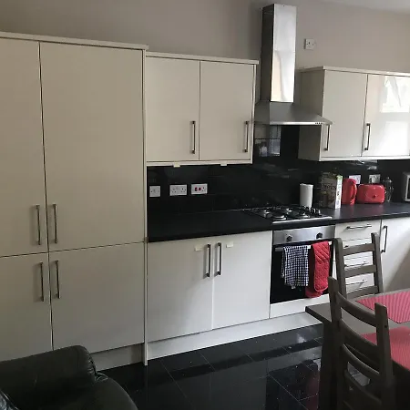 Bethnal Green Gasthuis 2*