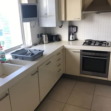 Knightsbridge Apartment