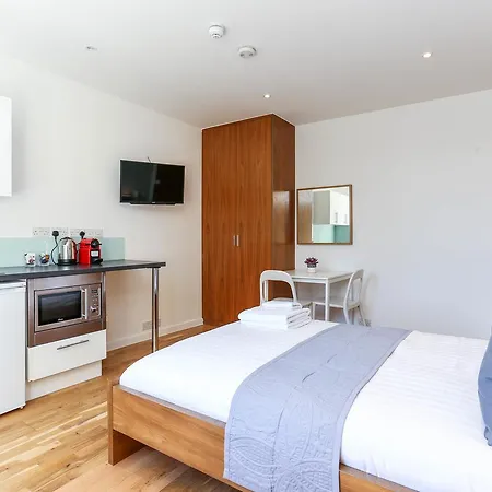 Russell Square Serviced By Concept London