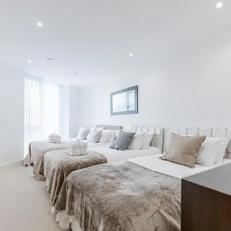 Apartment Luxury Stratford London