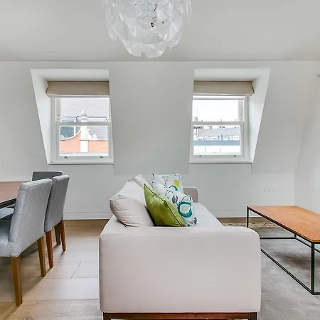 The At Marylebone Lane * London