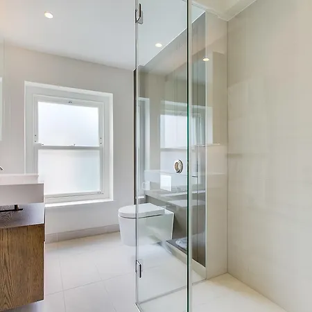 The At Marylebone Lane *