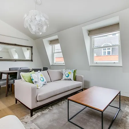 The At Marylebone Lane Apartment London