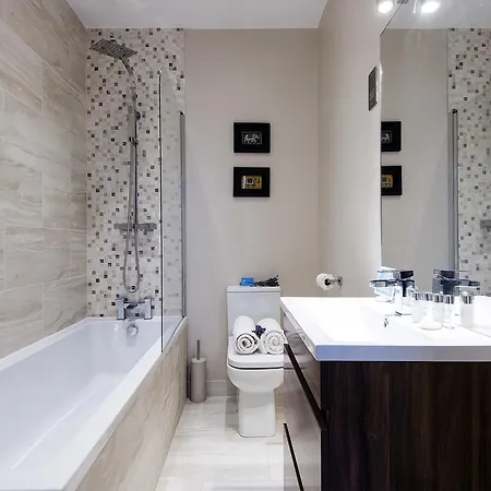 Aparthotel Kensington - Warwick Road 3*