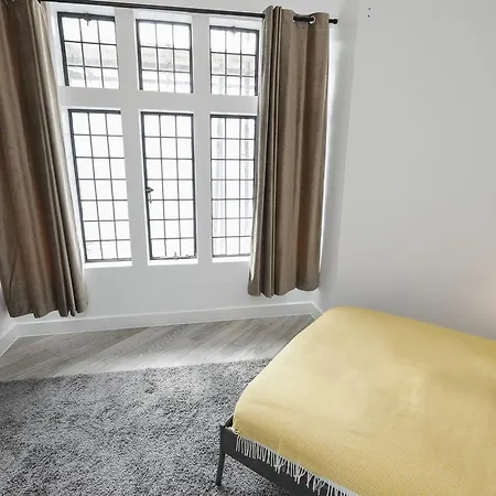 Luxury In Apartment London