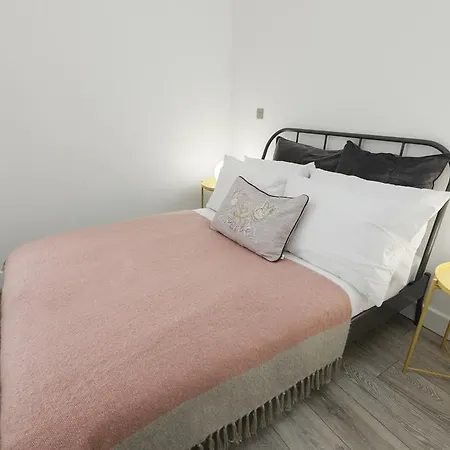 Luxury In * London