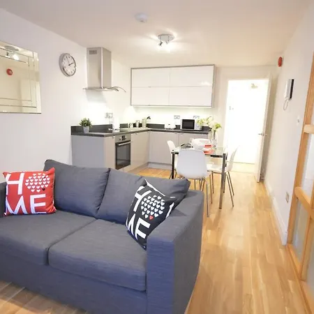 Apartment 4a Soho 4th Floor By Indigo Flats London