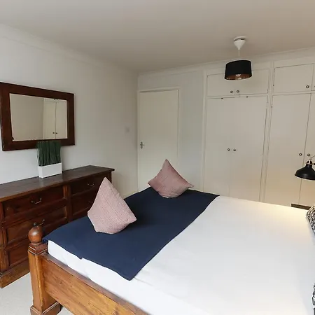 Hyde Park Apartment London