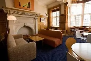 Travelodge Kings Cross Royal Scott 3*