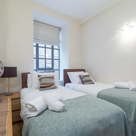 Covent Garden By Austin David Apartment