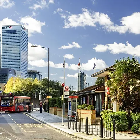 Ibis Docklands Canary Wharf Hotel