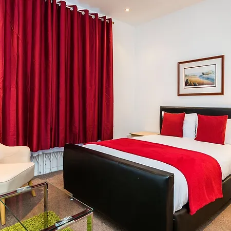 Pensionat Riverbank Stay *