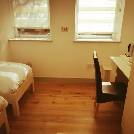Hotel Forest House 3*