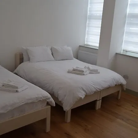 Forest House 3*