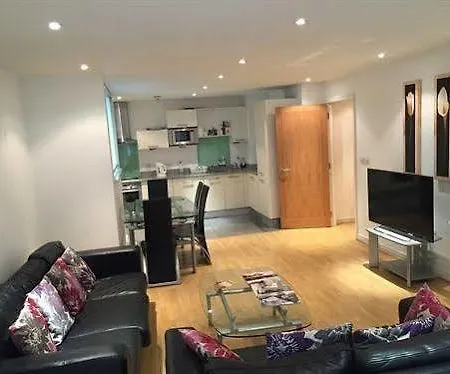 Apartment Embankment London