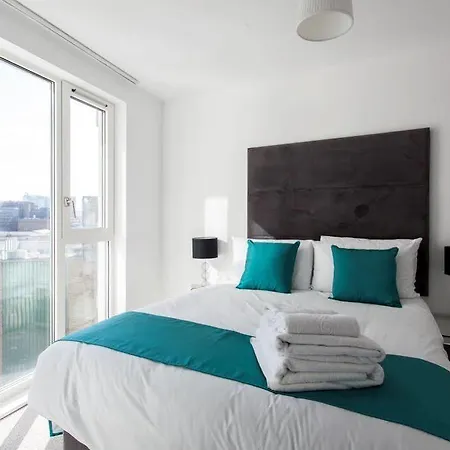 Apartment Avant Garde London