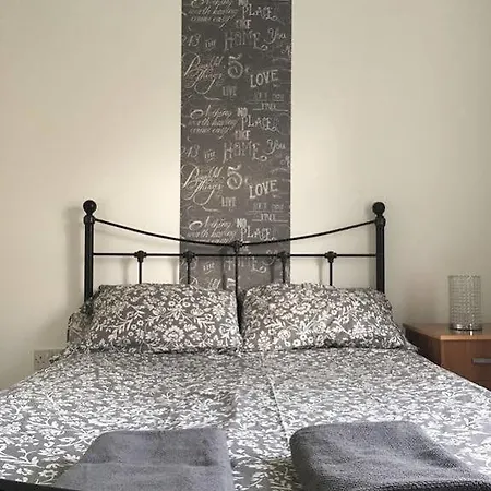 Apartment Edgware Road *