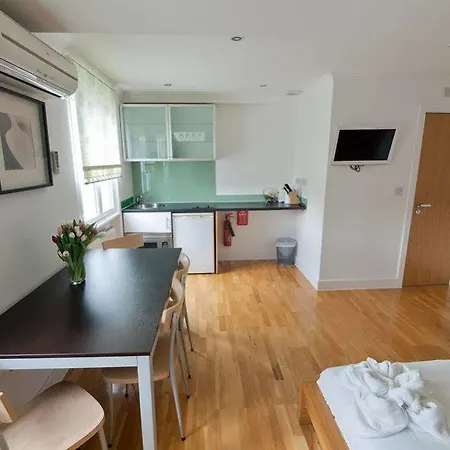 Aparthotel 146 Marylebone 4*