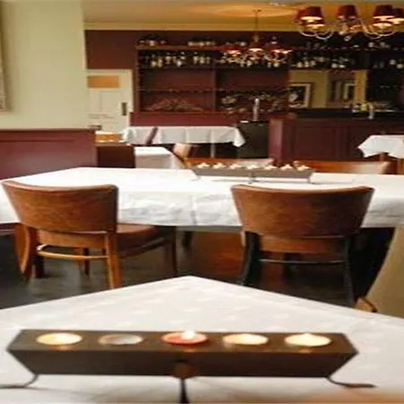 The Crown 4* Chislehurst