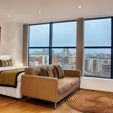 Hotel Tower Bridge 4*